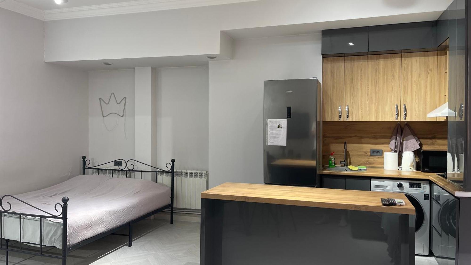City Center Apartment 耶烈万 外观 照片
