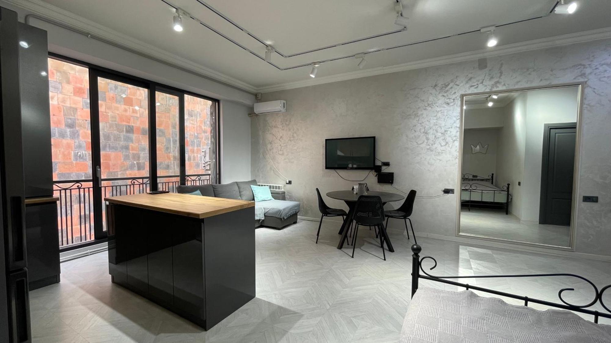 City Center Apartment 耶烈万 外观 照片