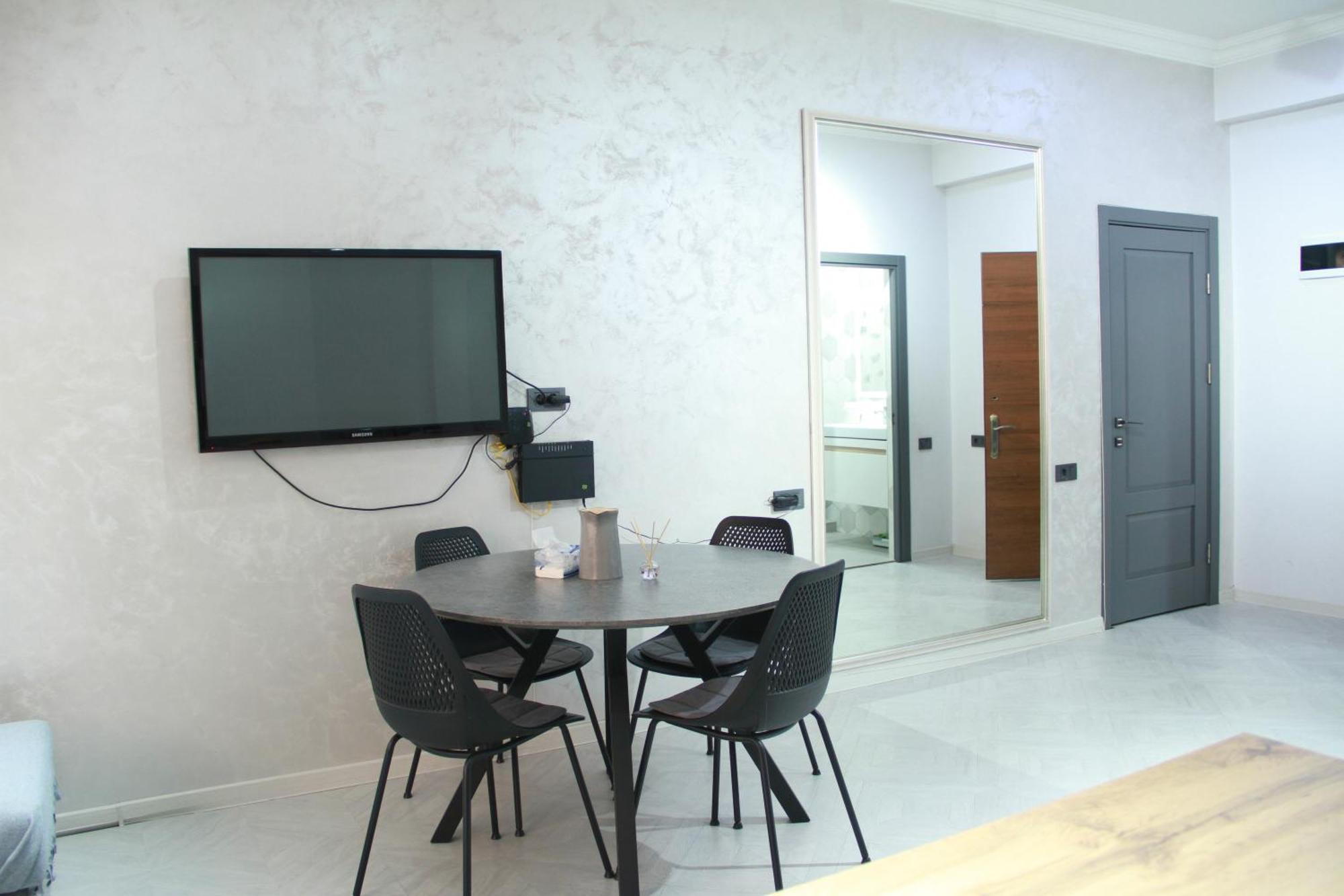 City Center Apartment 耶烈万 外观 照片