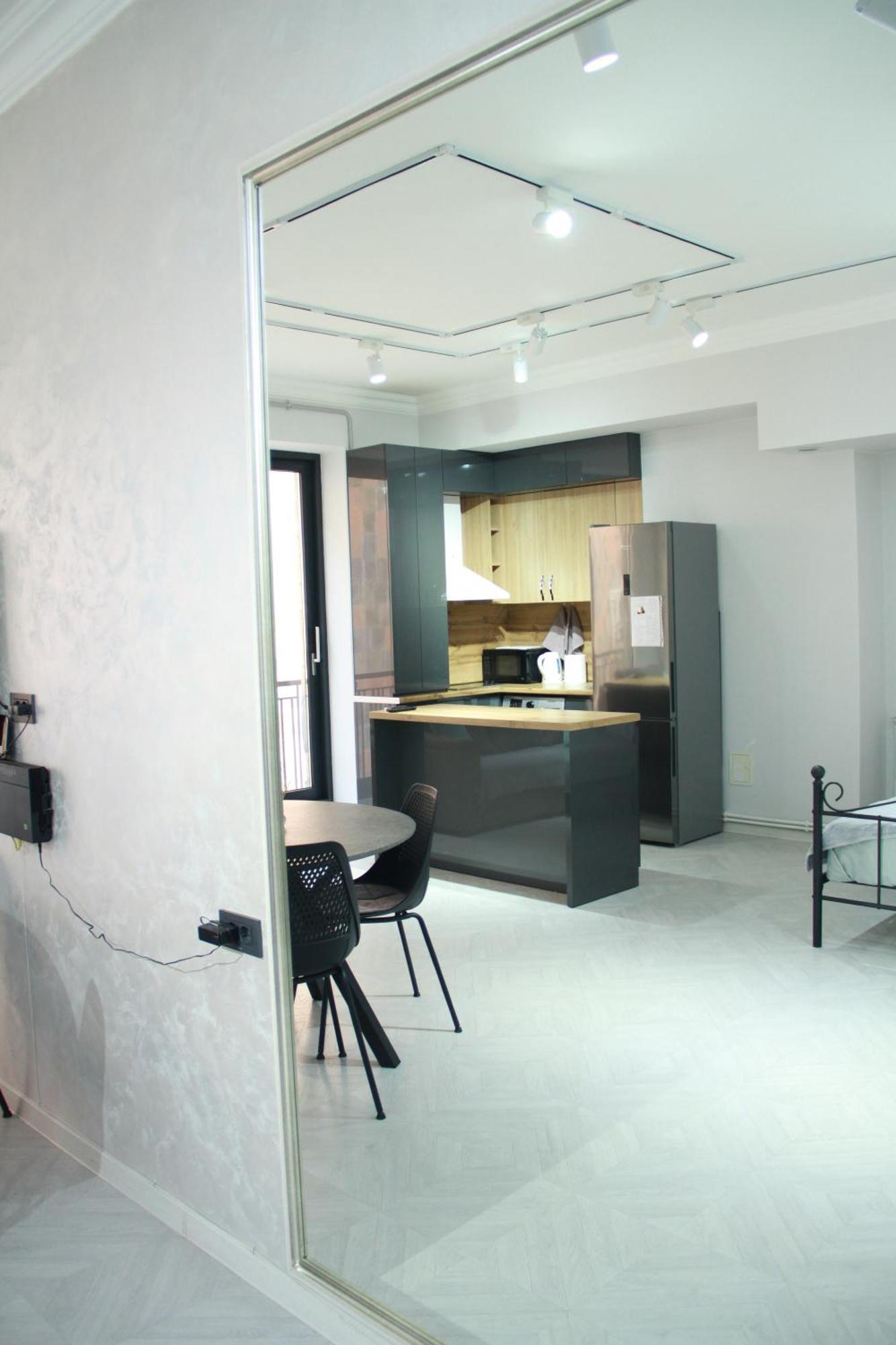 City Center Apartment 耶烈万 外观 照片